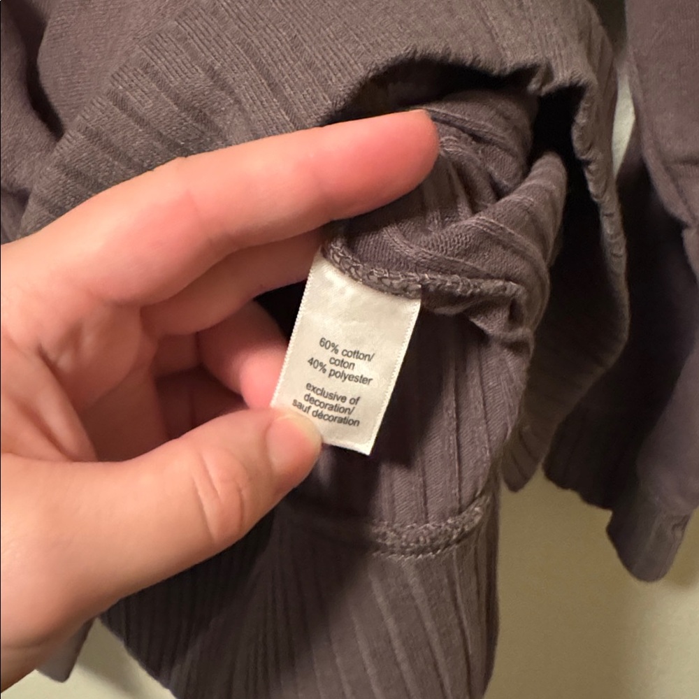 Maurices Purple Crewneck - Picture 4 of 5